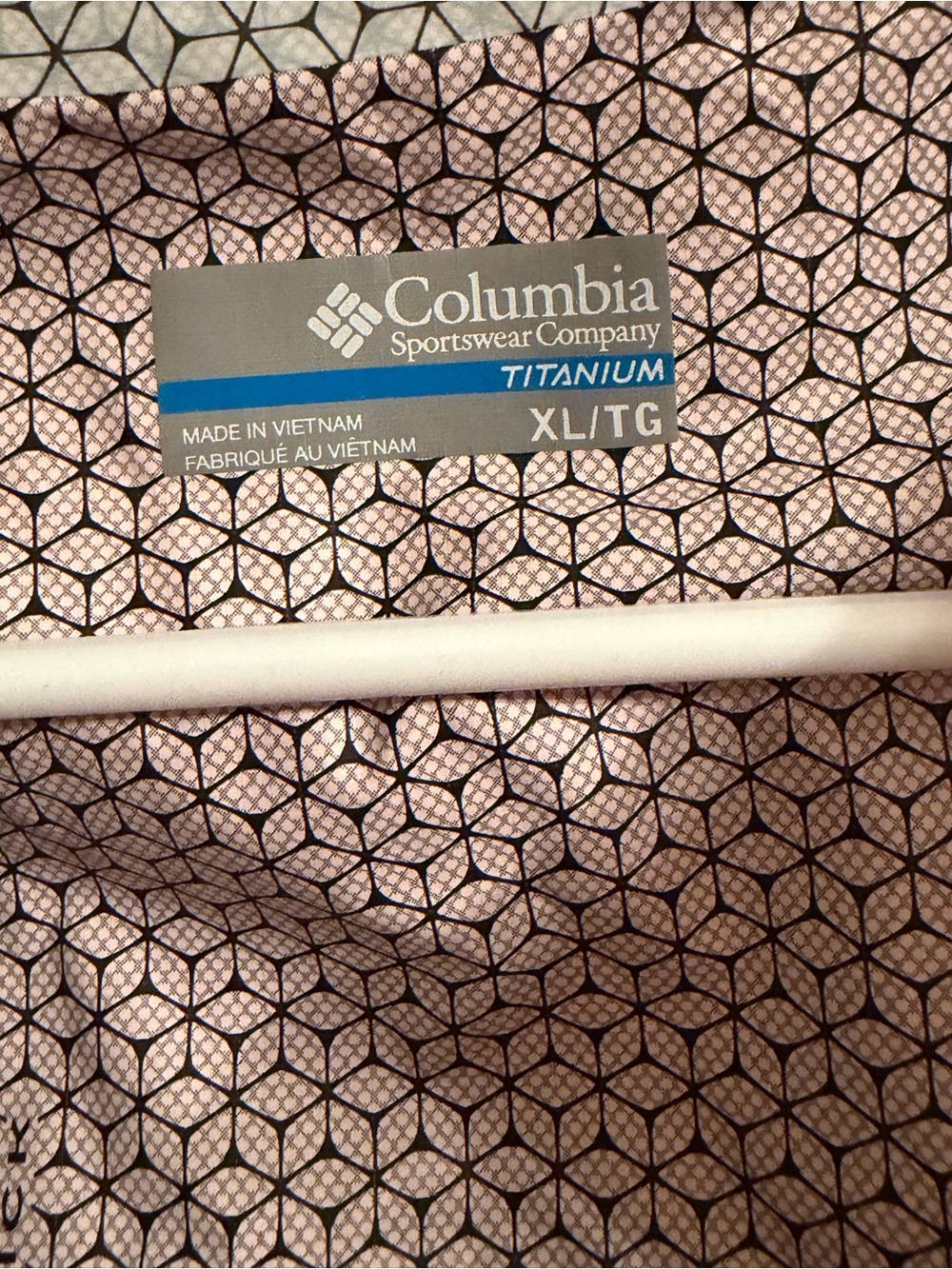 Columbia Coral Waterproof Hooded Jacket - Picture 3 of 3